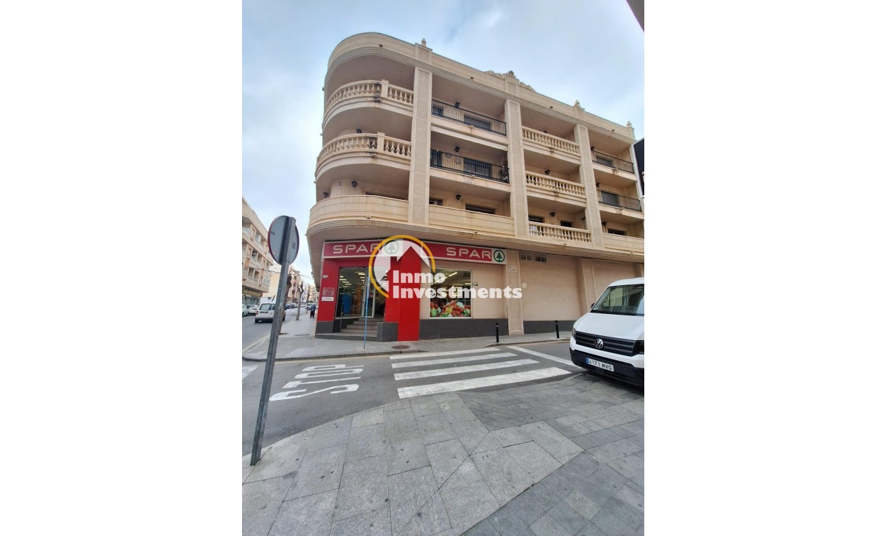 Resale - Apartment - Torrevieja