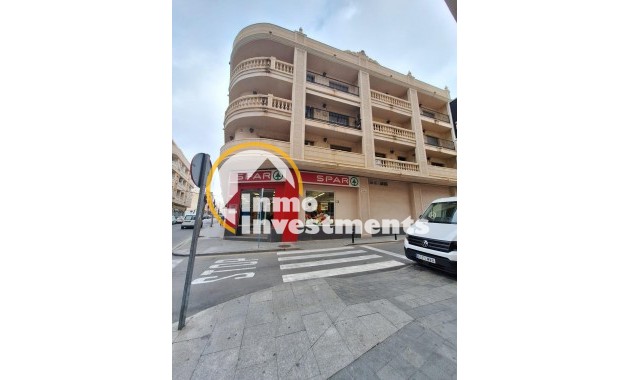Resale - Apartment - Torrevieja