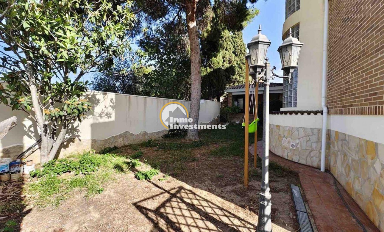 Reventa - Chalet independiente - Ciudad Quesada - Costa blanca sur