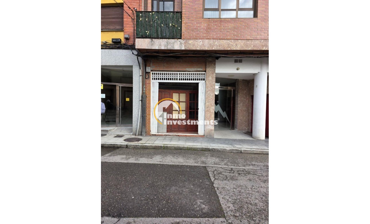 Resale - Commercial - Oviedo - Fozaneldi-Tenderina
