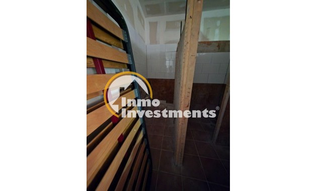 Resale - Commercial - Oviedo - Fozaneldi-Tenderina