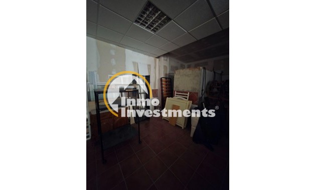 Resale - Commercial - Oviedo - Fozaneldi-Tenderina