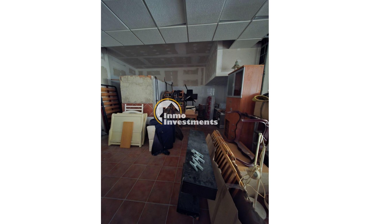 Resale - Commercial - Oviedo - Fozaneldi-Tenderina