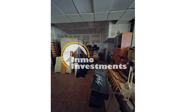 Resale - Commercial - Oviedo - Fozaneldi-Tenderina