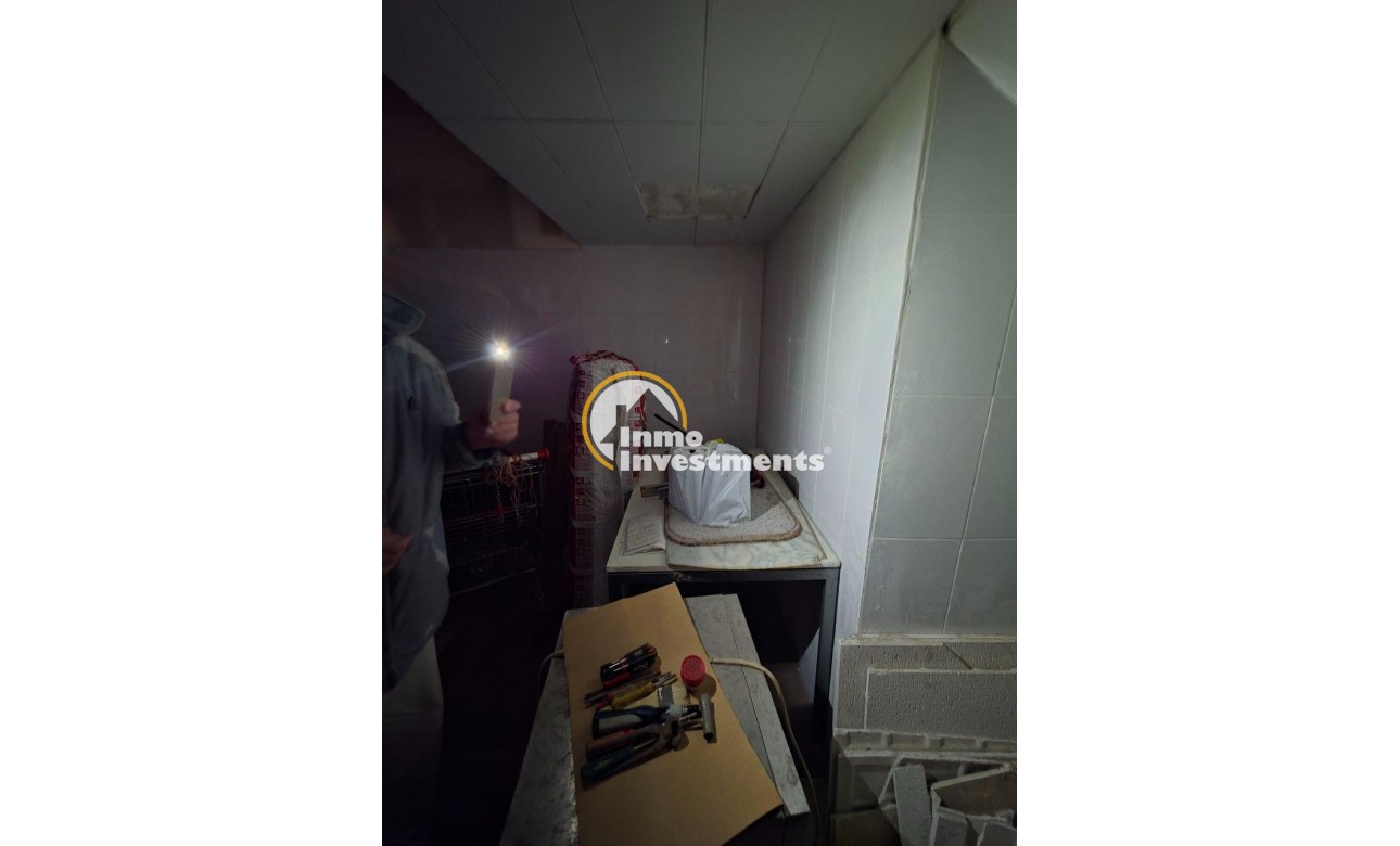 Resale - Commercial - Oviedo - Fozaneldi-Tenderina