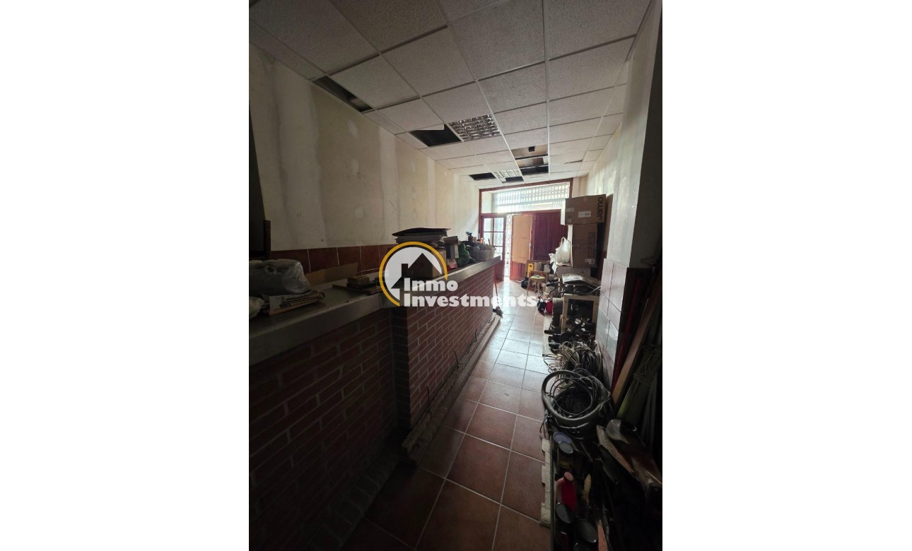 Resale - Commercial - Oviedo - Fozaneldi-Tenderina