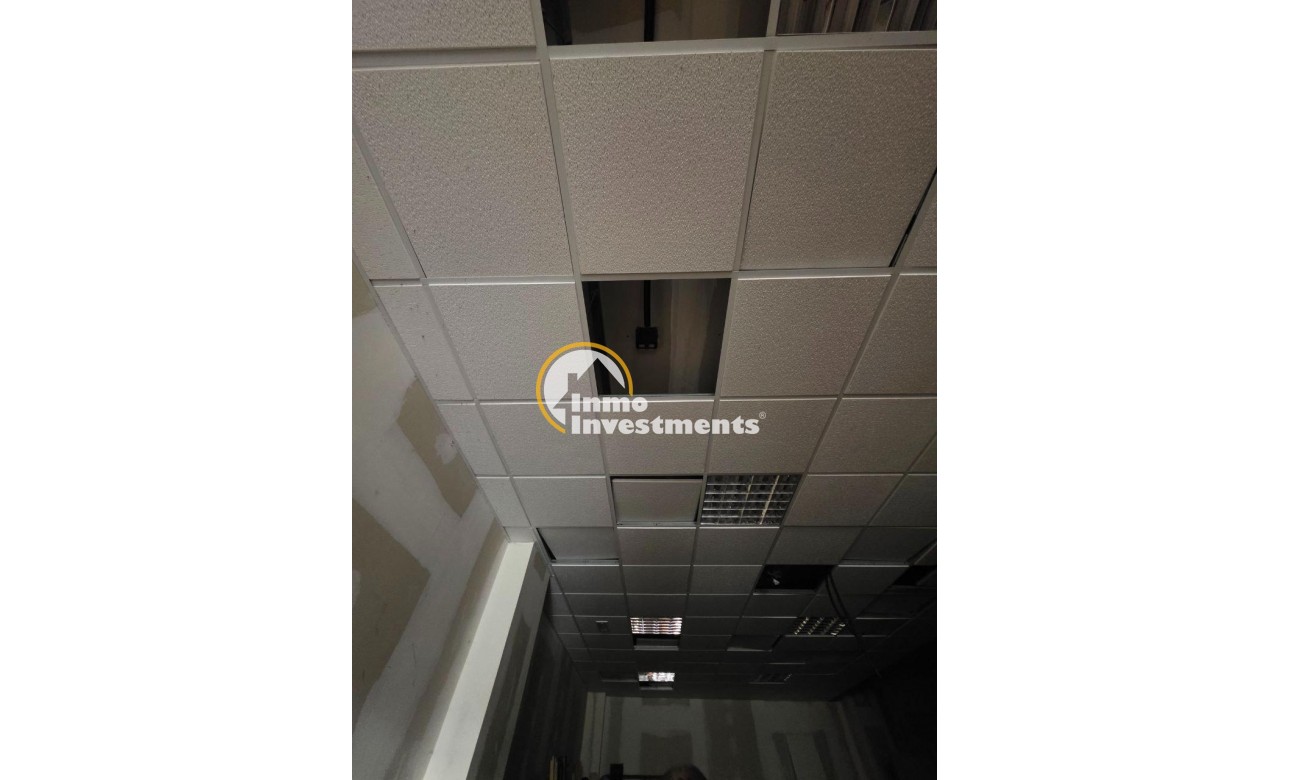 Resale - Commercial - Oviedo - Fozaneldi-Tenderina