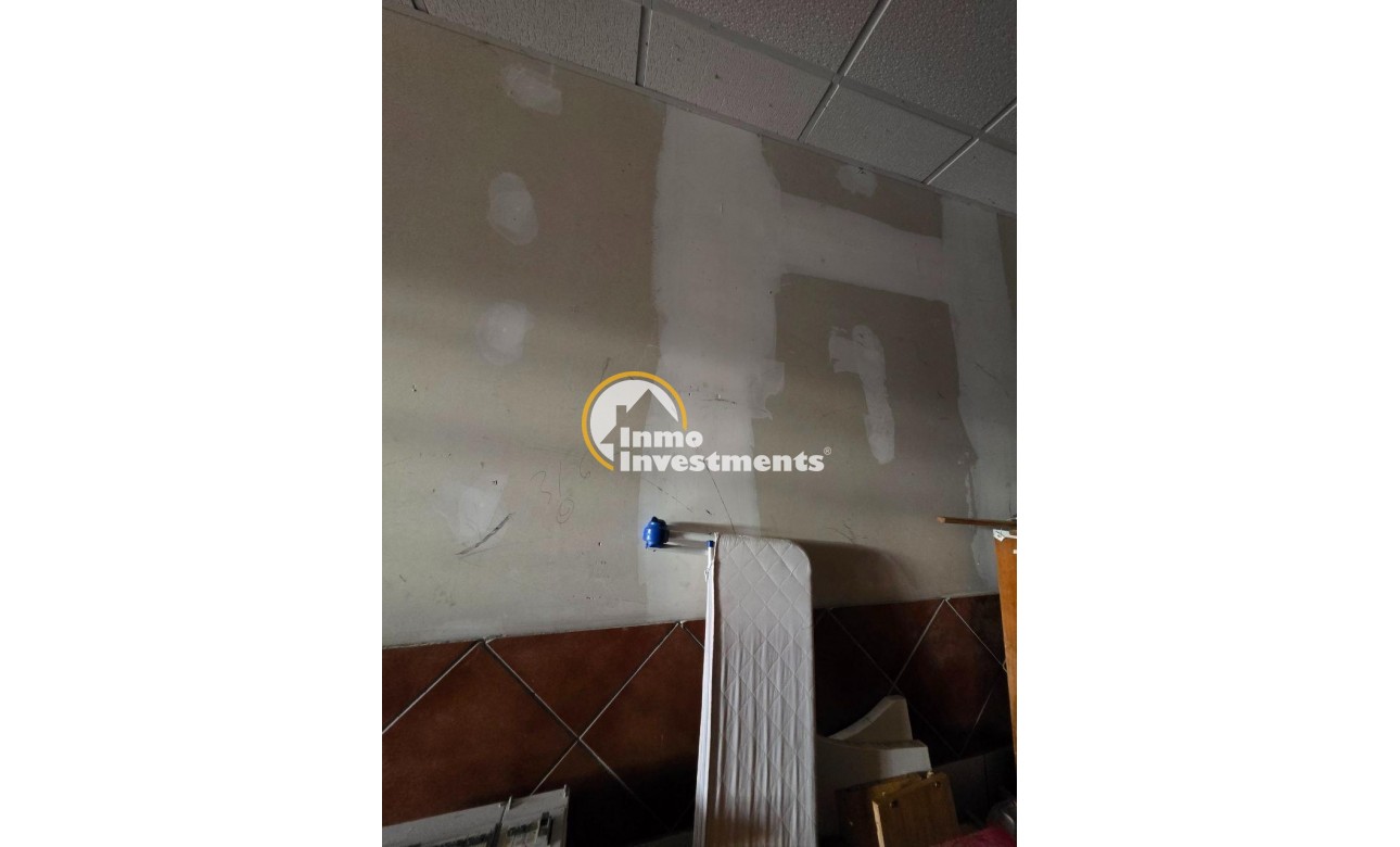 Resale - Commercial - Oviedo - Fozaneldi-Tenderina