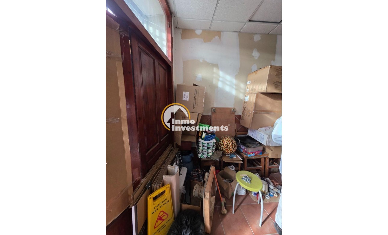 Resale - Commercial - Oviedo - Fozaneldi-Tenderina