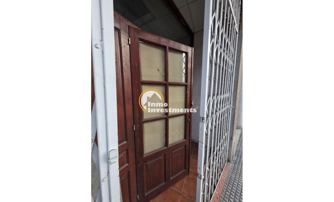 Resale - Commercial - Oviedo - Fozaneldi-Tenderina