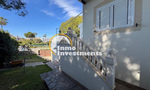 Reventa - Chalet independiente - Cabo Roig - MUY CERCA DE LA PLAYA