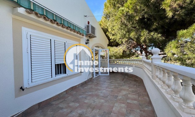 Reventa - Chalet independiente - Cabo Roig - MUY CERCA DE LA PLAYA