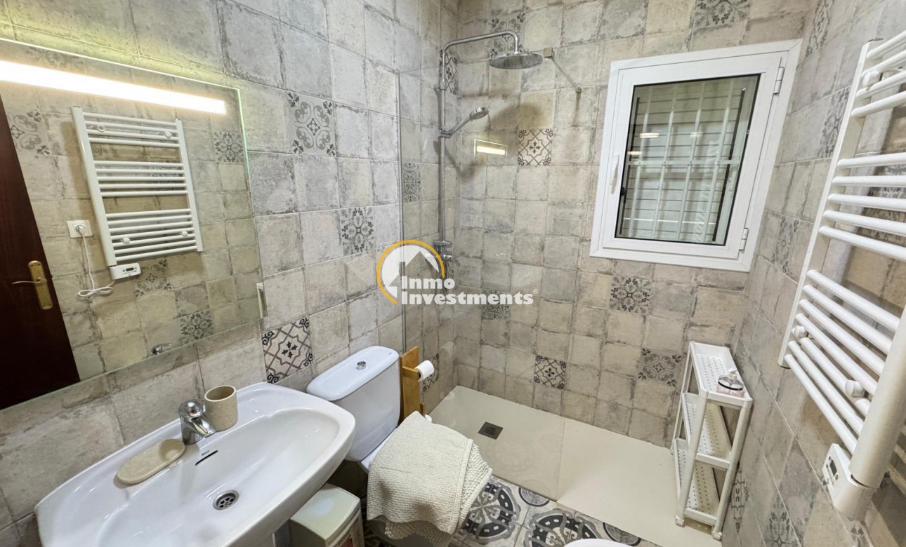 Reventa - Chalet independiente - Cabo Roig - MUY CERCA DE LA PLAYA