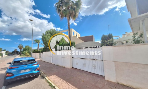Reventa - Chalet independiente - Ciudad Quesada - Costa blanca sur