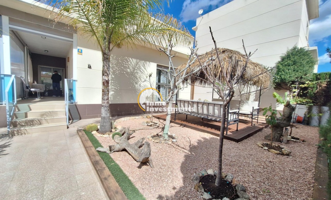 Reventa - Chalet independiente - Ciudad Quesada - Costa blanca sur