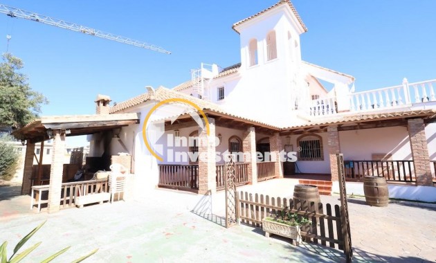 Till salu - Villa - Orihuela Costa - La Zenia
