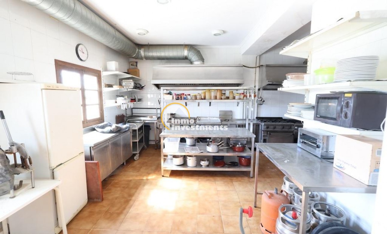 Till salu - Villa - Orihuela Costa - La Zenia