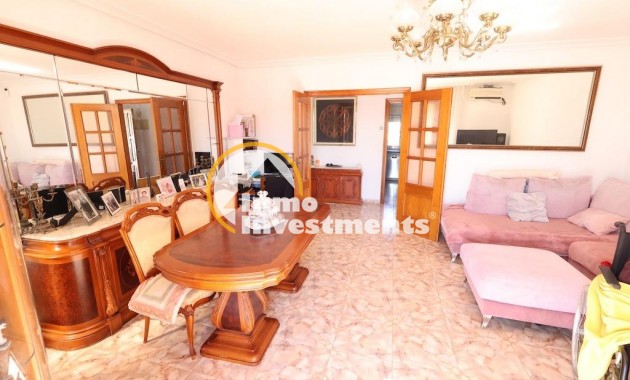 Till salu - Villa - Orihuela Costa - La Zenia