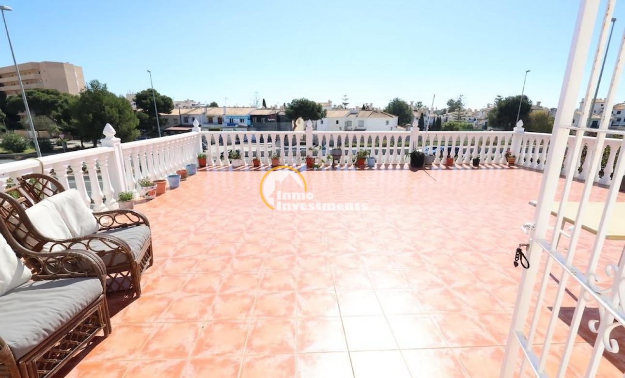 Till salu - Villa - Orihuela Costa - La Zenia