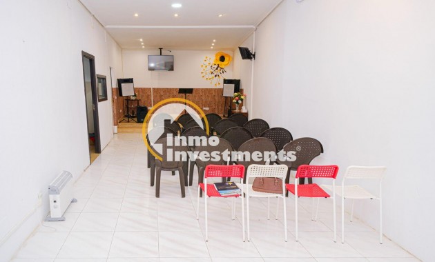 Reventa - Local comercial - Aviles - Centro