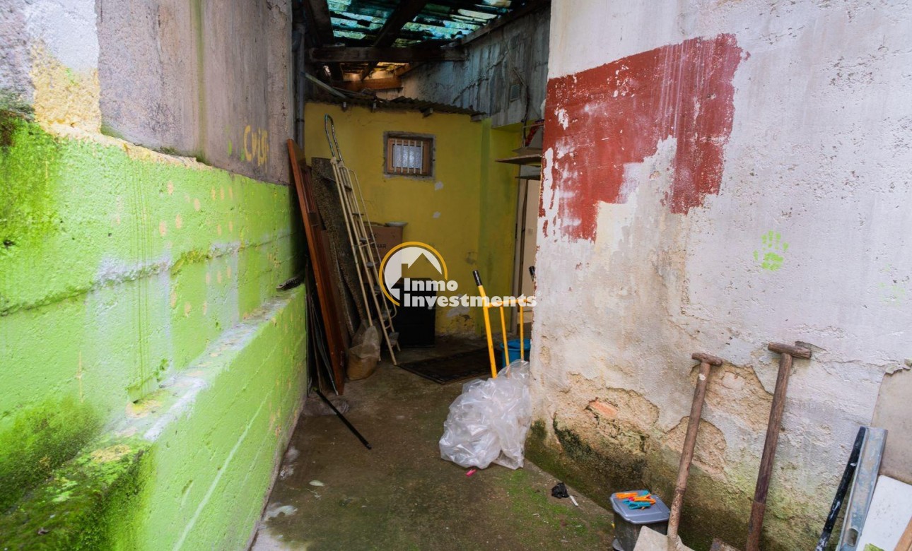 Reventa - Local comercial - Aviles - Centro