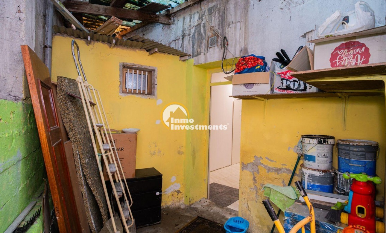 Reventa - Local comercial - Aviles - Centro