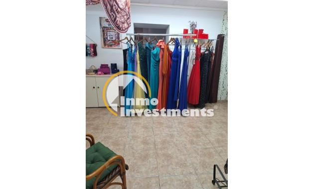 Resale - Commercial - Torrevieja