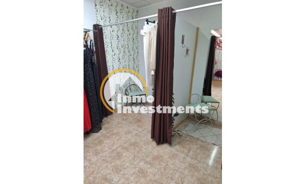 Resale - Commercial - Torrevieja