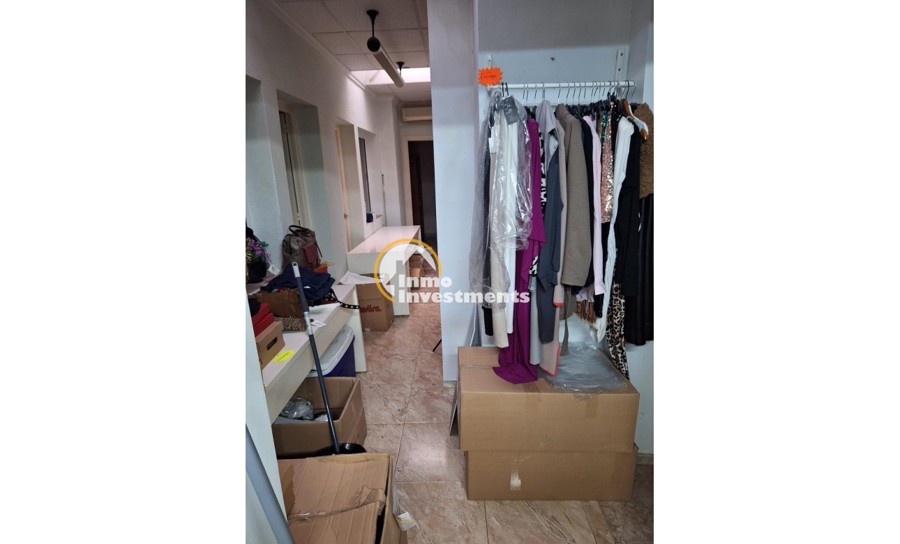 Resale - Commercial - Torrevieja