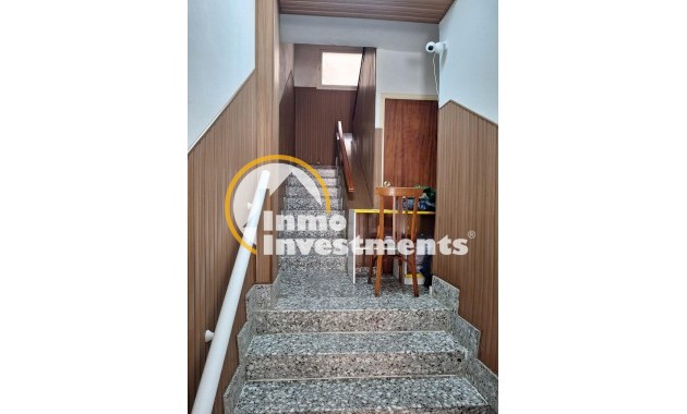 Resale - Commercial - Torrevieja