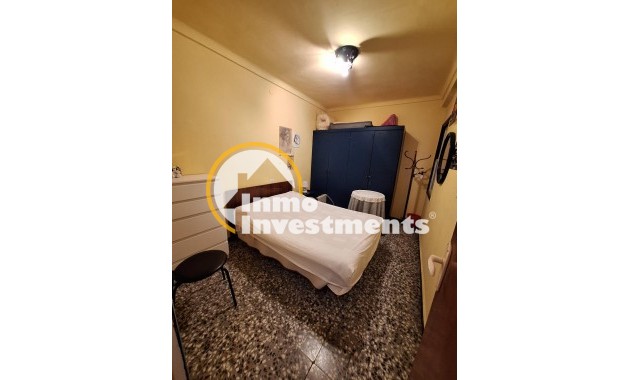 Resale - Commercial - Torrevieja