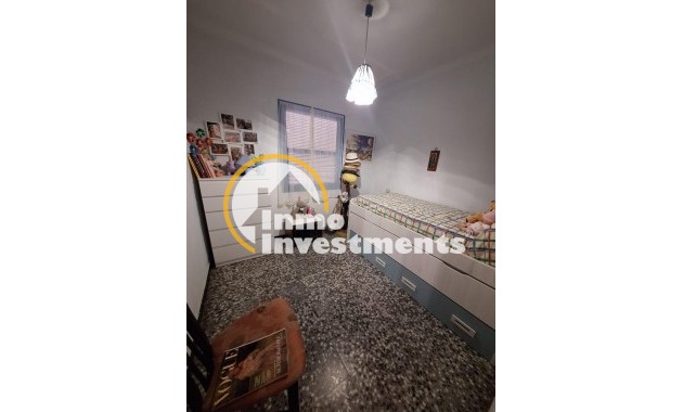 Resale - Commercial - Torrevieja