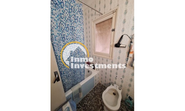 Resale - Commercial - Torrevieja