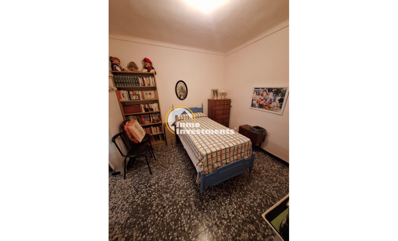 Resale - Commercial - Torrevieja