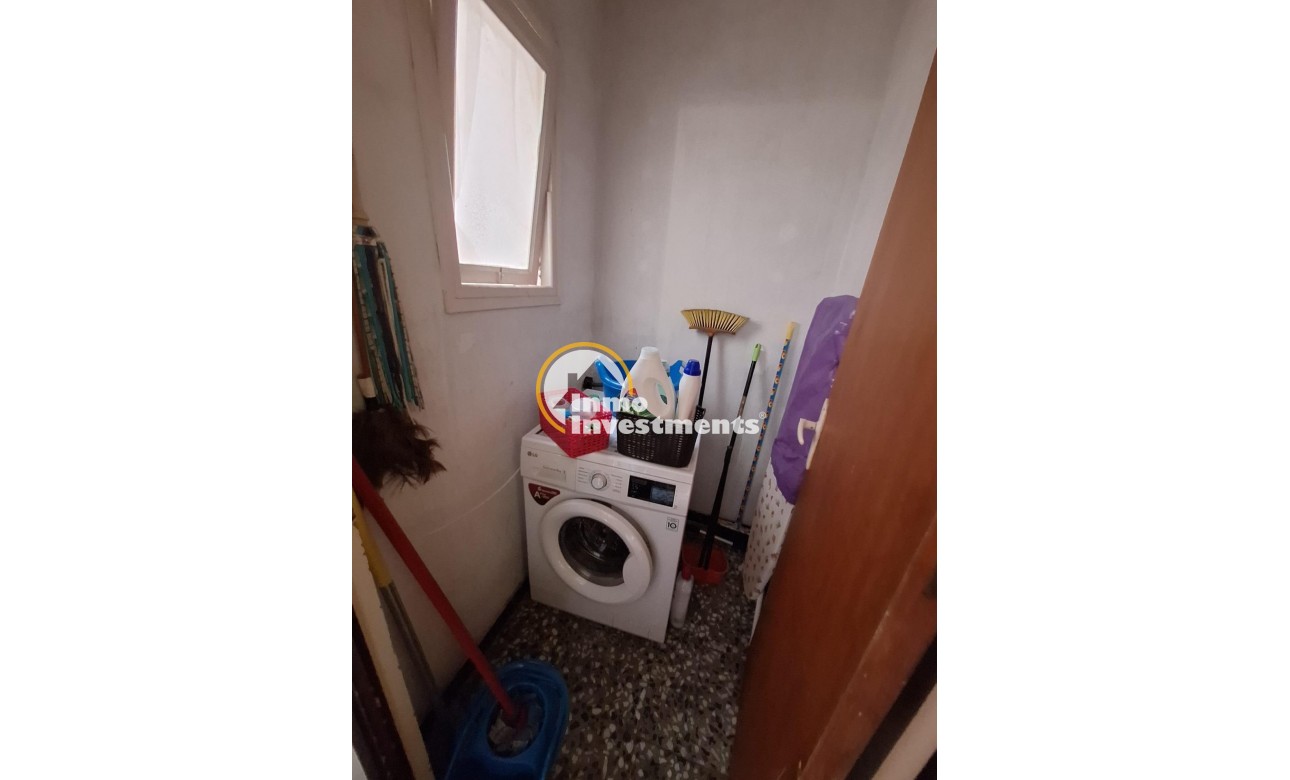 Resale - Commercial - Torrevieja