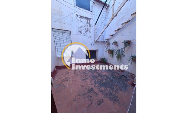 Resale - Commercial - Torrevieja