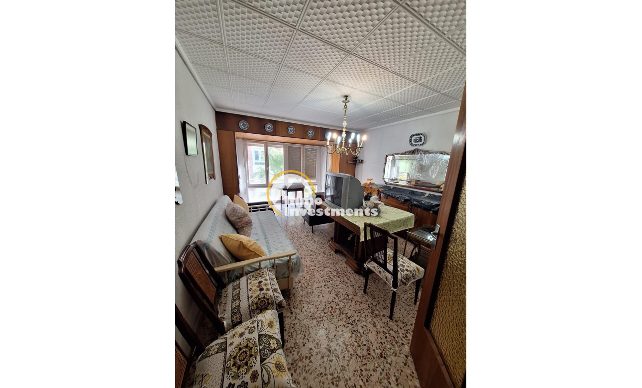 Resale - Commercial - Torrevieja