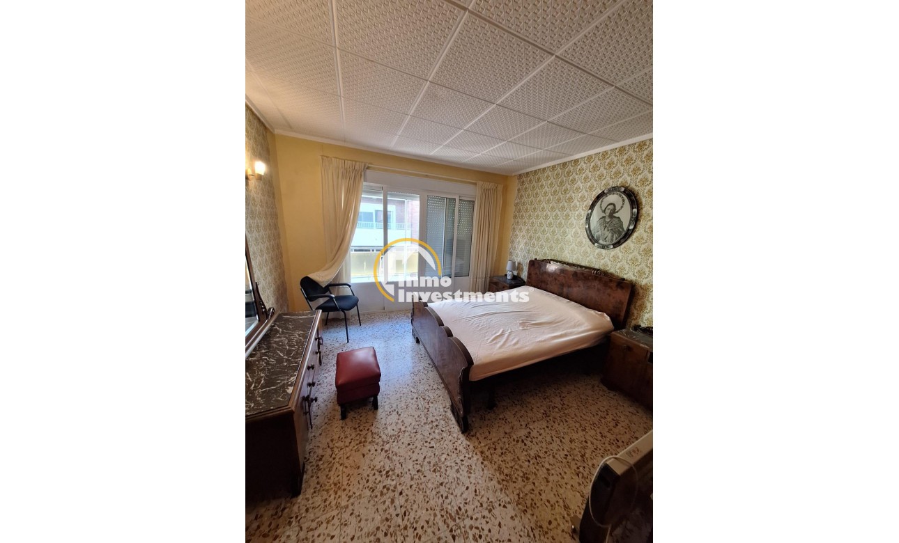 Resale - Commercial - Torrevieja