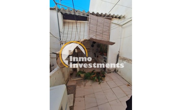 Resale - Commercial - Torrevieja