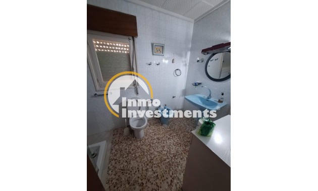 Resale - Commercial - Torrevieja