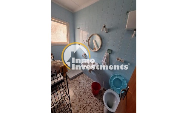 Resale - Commercial - Torrevieja