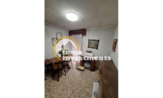 Resale - Commercial - Torrevieja