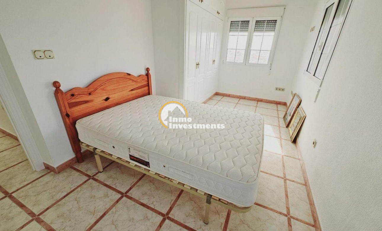 Resale - Villa - Torrevieja - La Siesta - El Salado - Torreta