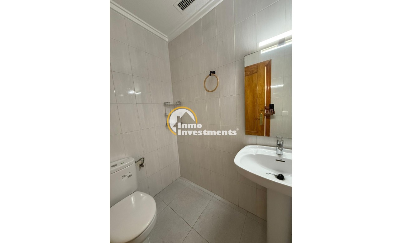 Resale - Apartment - Torrevieja - La Mata