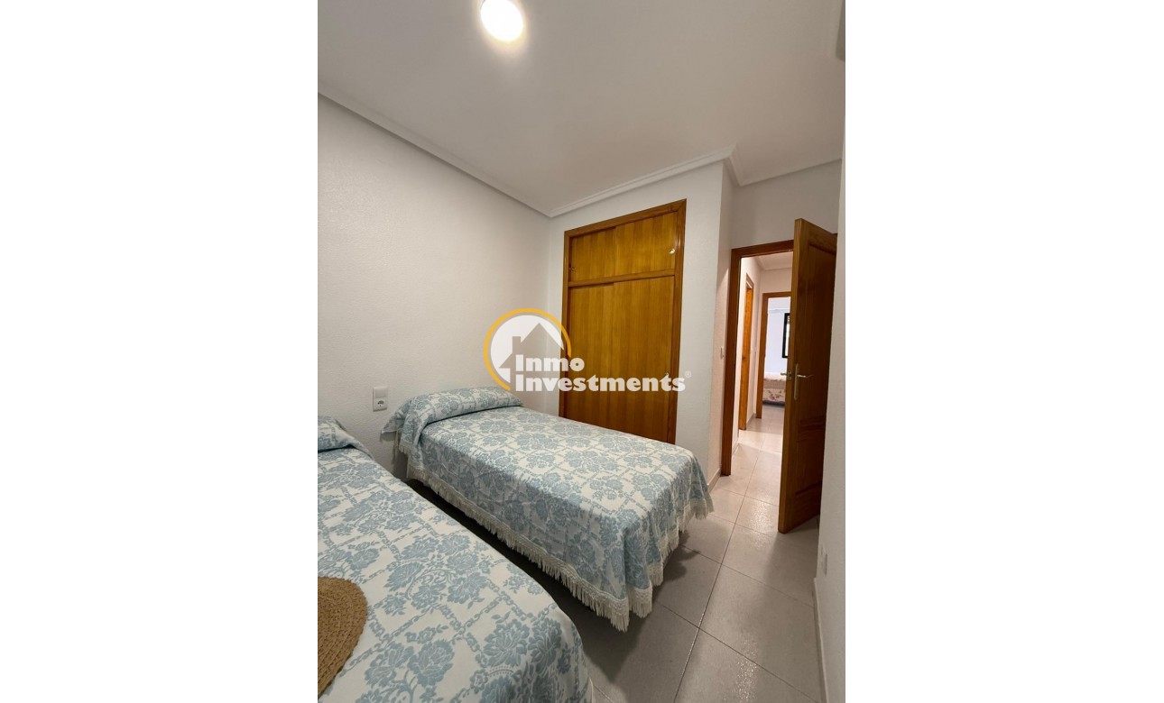 Resale - Apartment - Torrevieja - La Mata