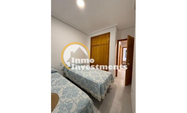 Resale - Apartment - Torrevieja - La Mata