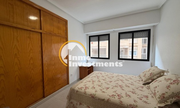 Resale - Apartment - Torrevieja - La Mata