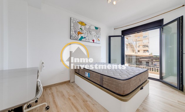 Reventa - Chalet independiente - Torrevieja - Playas