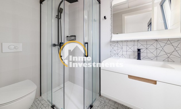 Reventa - Chalet independiente - Torrevieja - Playas