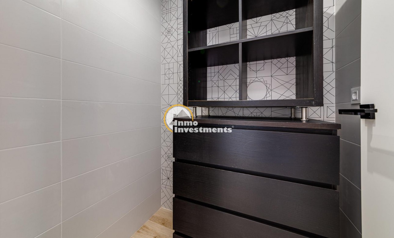 Reventa - Chalet independiente - Torrevieja - Playas